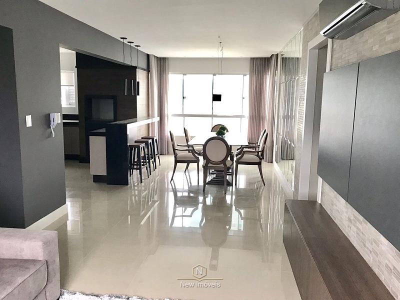 Apartamento em Balneário