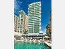 Fachada da torre Saint Barth