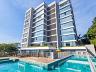 Piscina adulto com raia