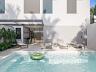 Piscina com barzinho externo